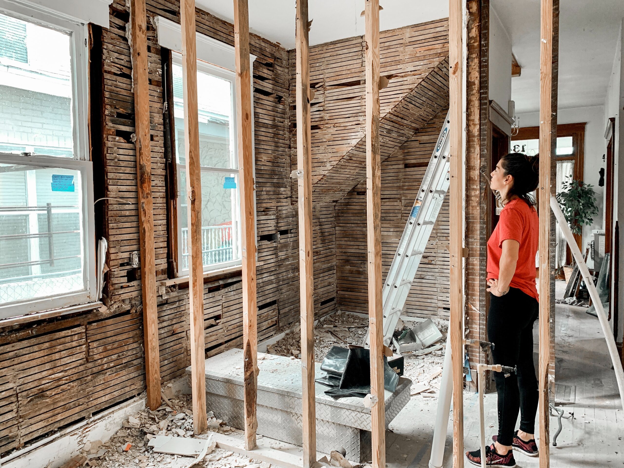 pexels-monica-silvestre-4249477 January Blog #3 - Curtis Partition - The Advantages of Installing Millwork to Create a Professional Look
